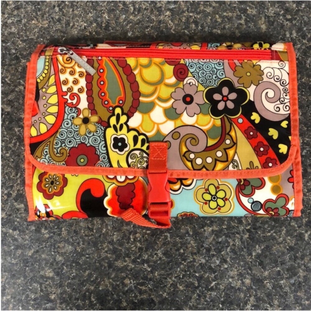 3/$15 ❤️  Kalencom diaper change station with wipe case